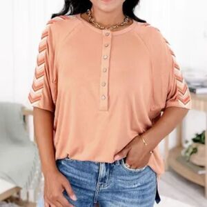 Heyson Embroidered Oversize Shirt Small Terra-Cotta Henley Short Sleeve Boutique